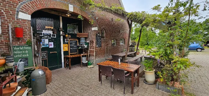 Geitenboerderij De Br&ouml;mmels